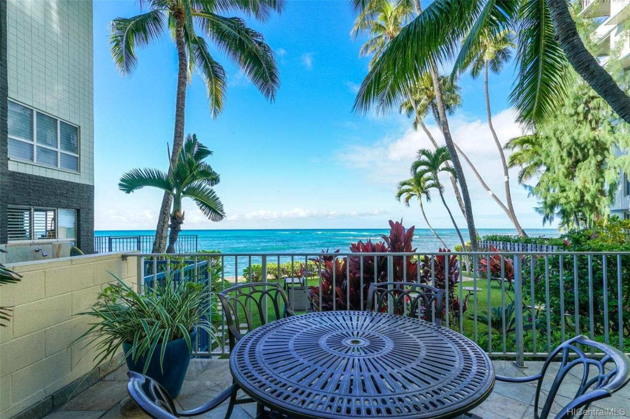 Diamond Head Beach Hotel Гонолулу Экстерьер фото