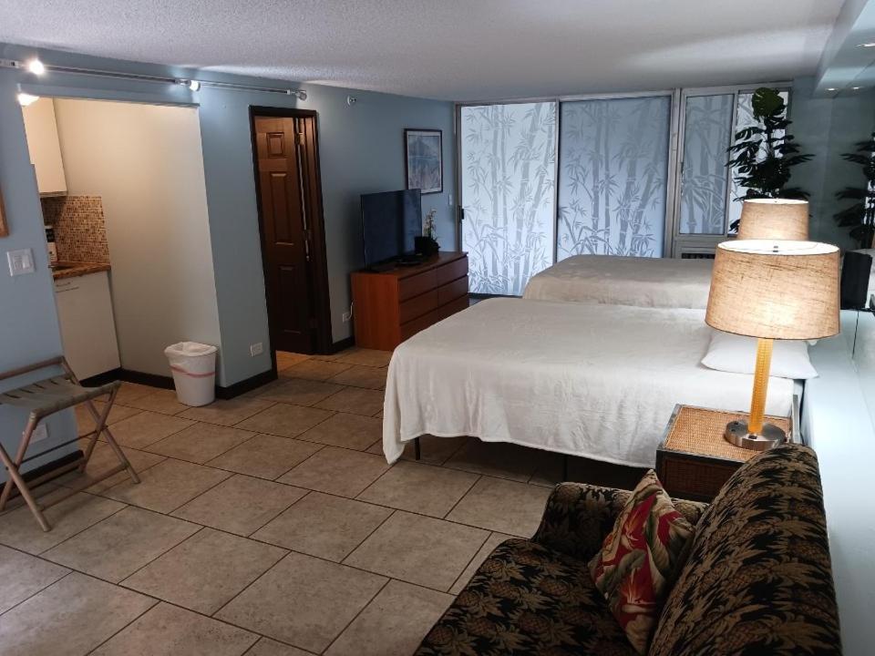 Diamond Head Beach Hotel Гонолулу Экстерьер фото