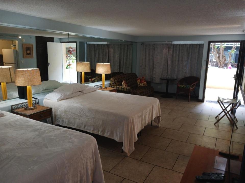 Diamond Head Beach Hotel Гонолулу Экстерьер фото