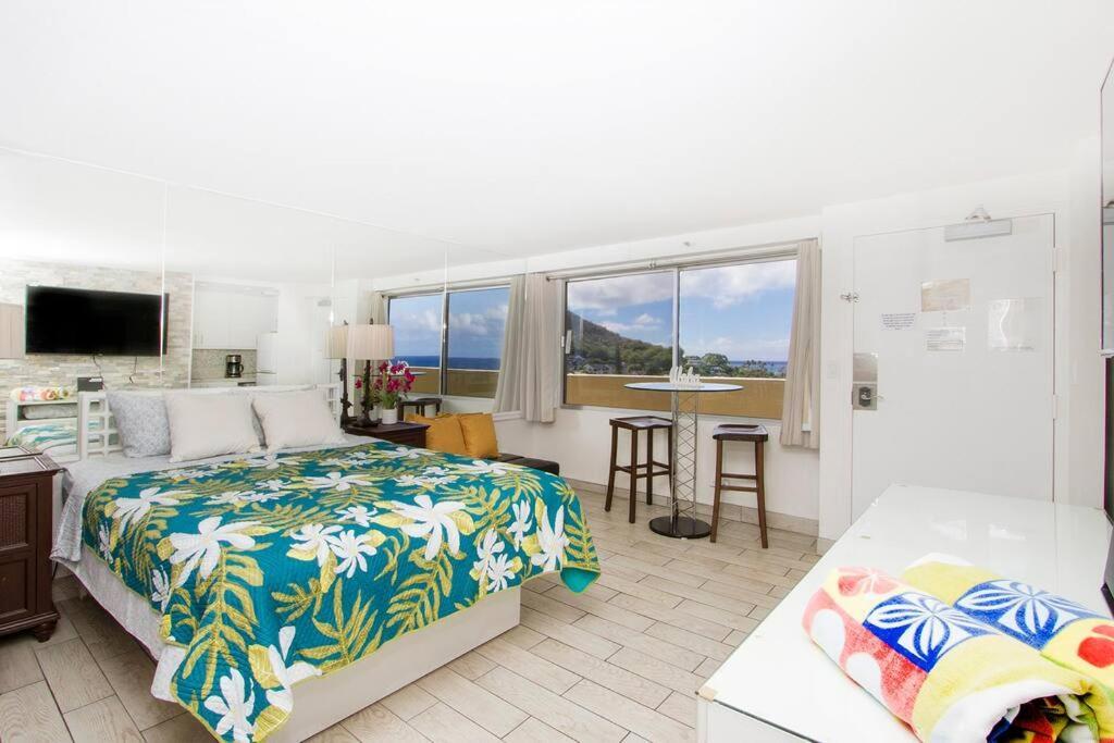Diamond Head Beach Hotel Гонолулу Номер фото