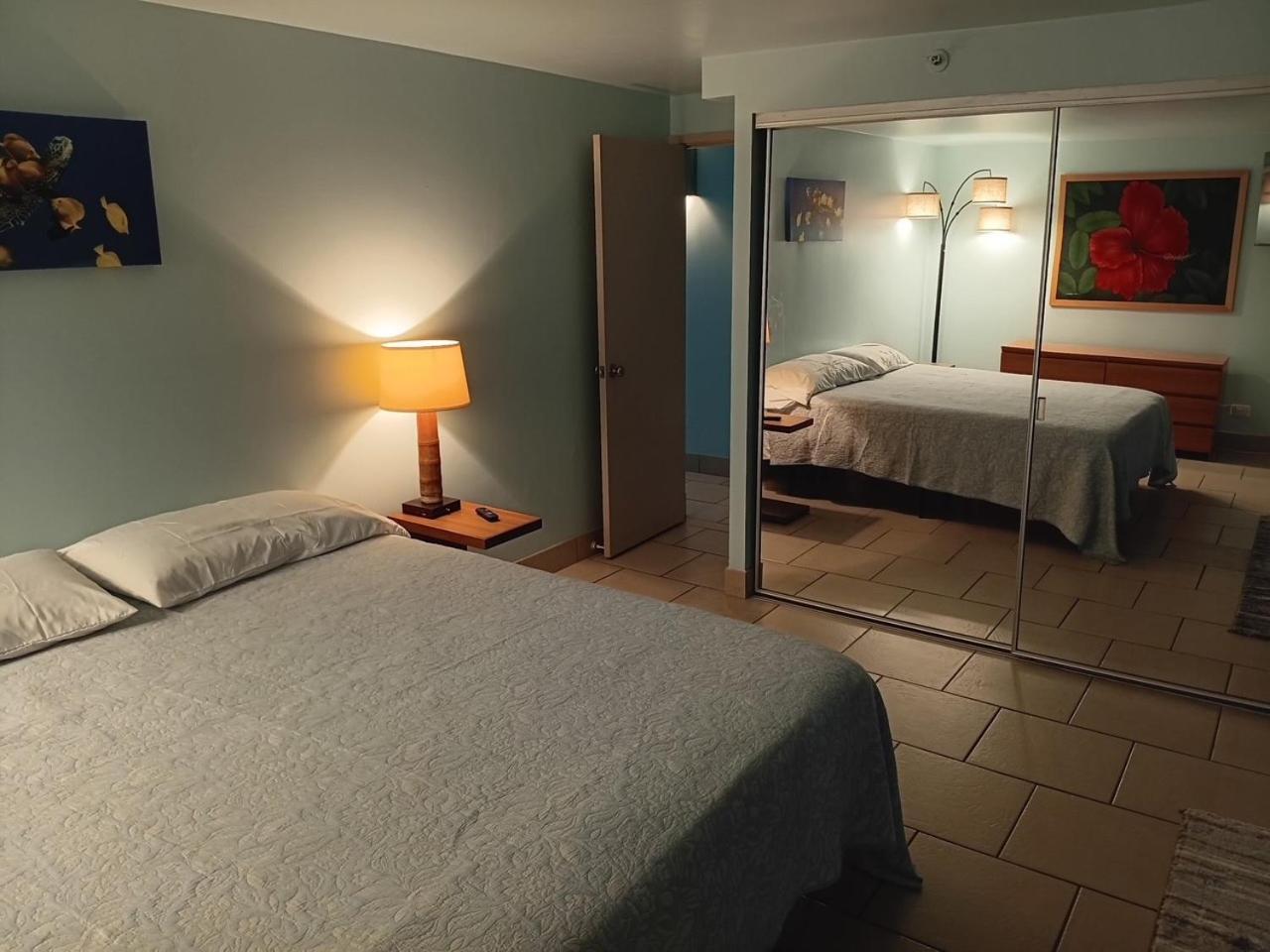 Diamond Head Beach Hotel Гонолулу Экстерьер фото